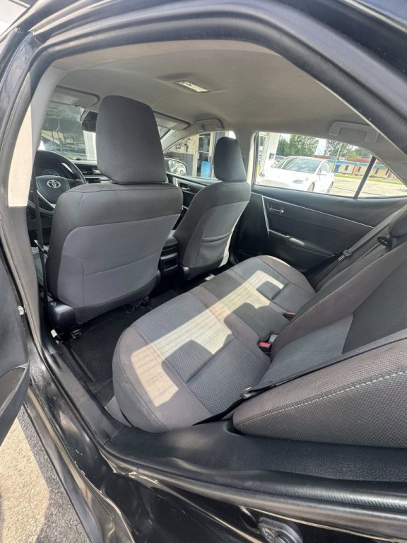 2018 Toyota Corolla Image 8