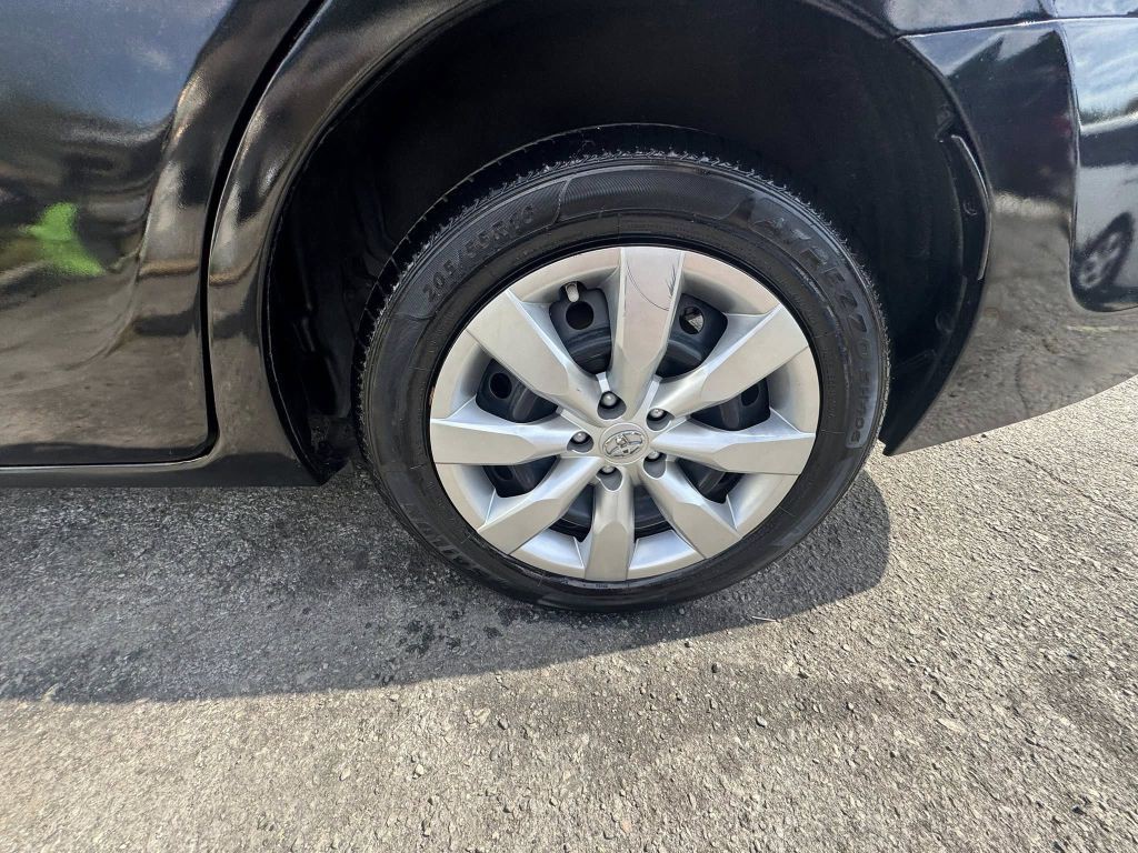 2018 Toyota Corolla Image 10