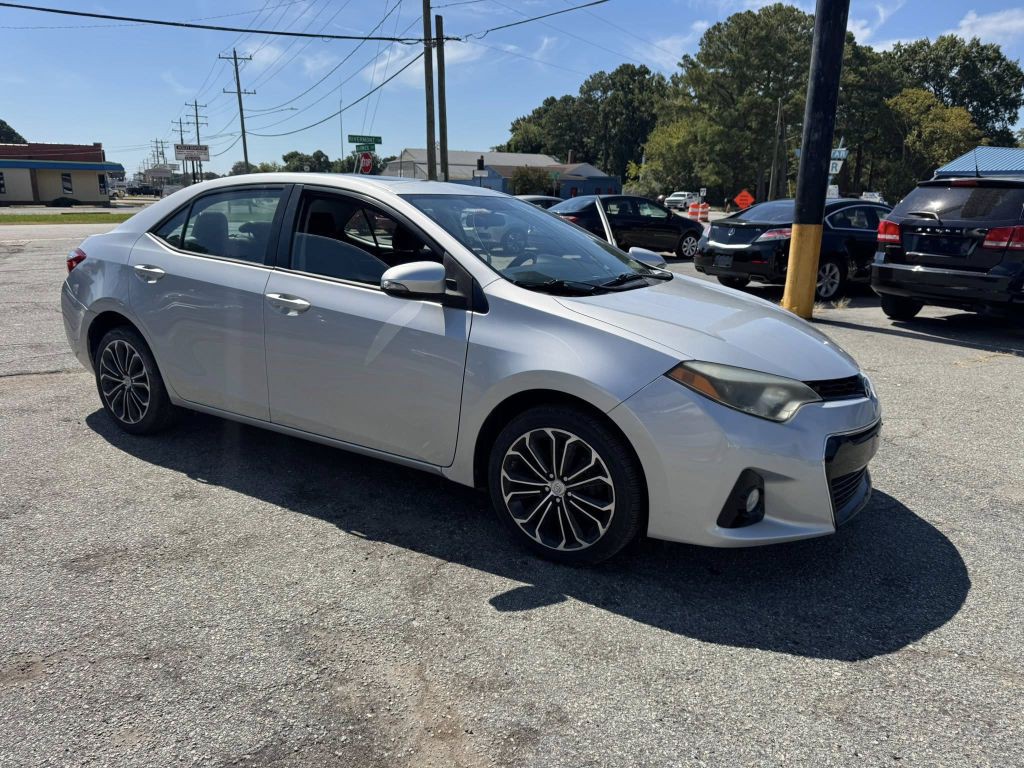 2016 Toyota Corolla Image 2