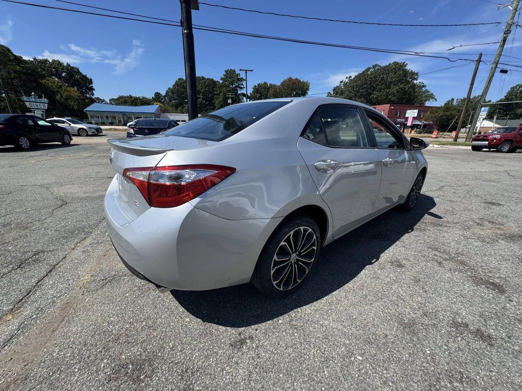 2016 Toyota Corolla Image 5