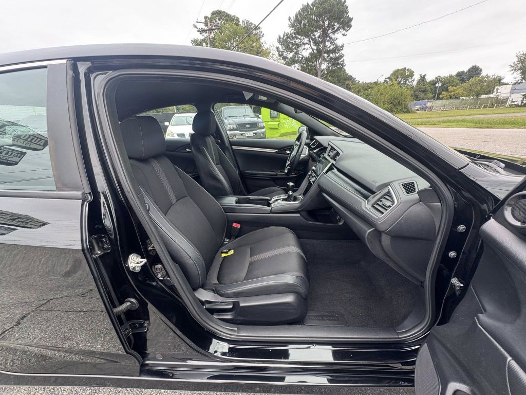 2019 Honda Civic Image 9