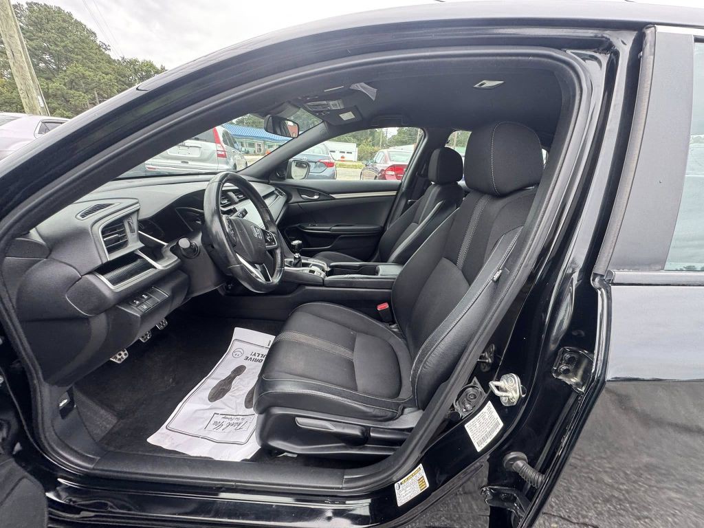 2019 Honda Civic Image 11