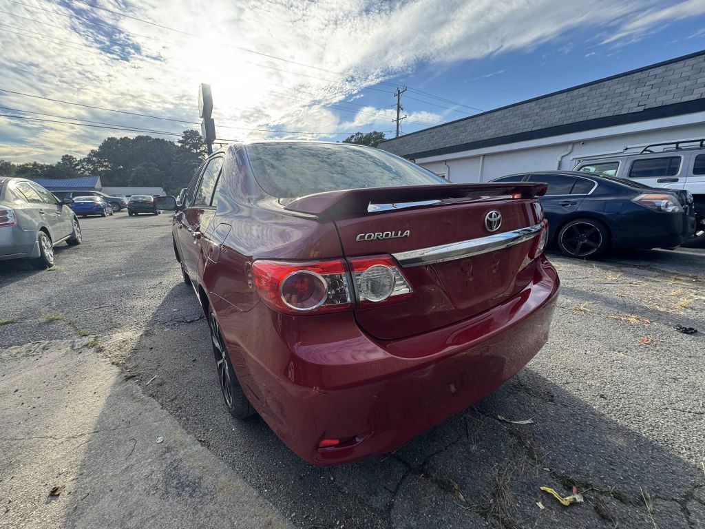 2013 Toyota Corolla Image 4