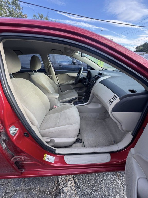 2013 Toyota Corolla Image 5