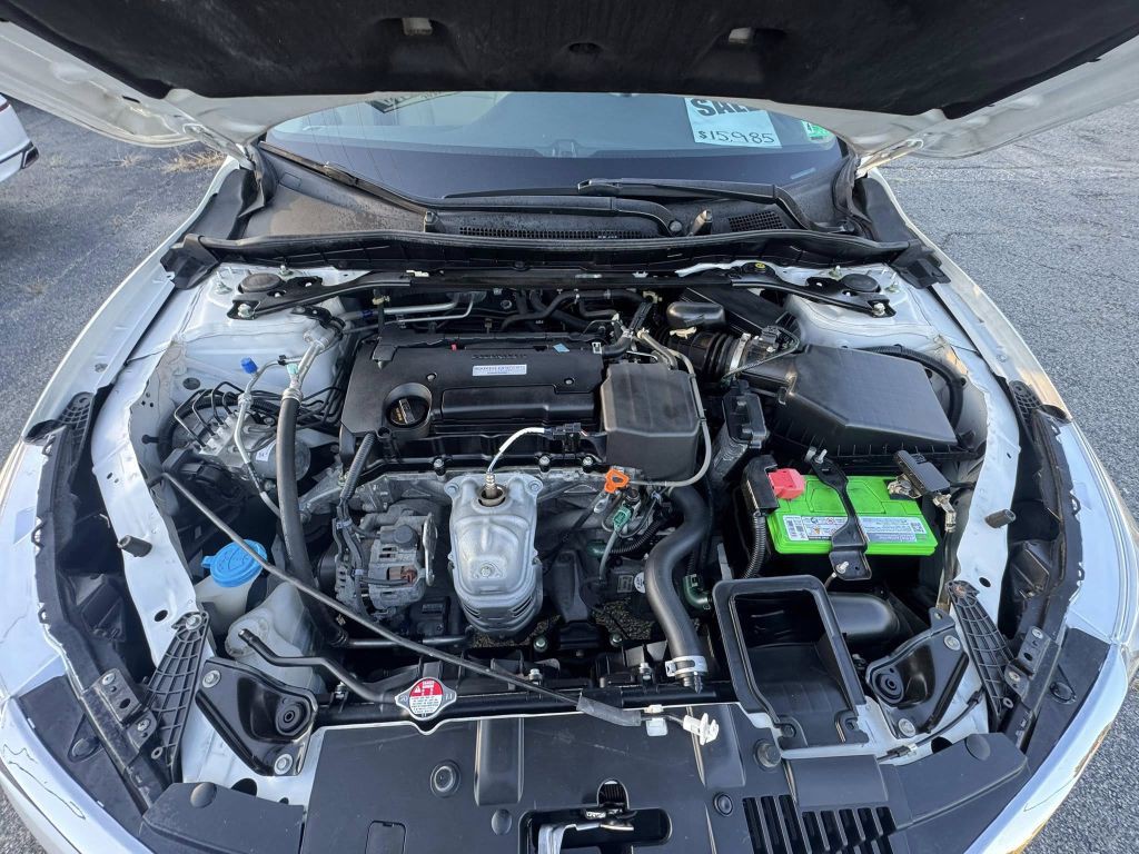 2016 Honda Accord Image 8
