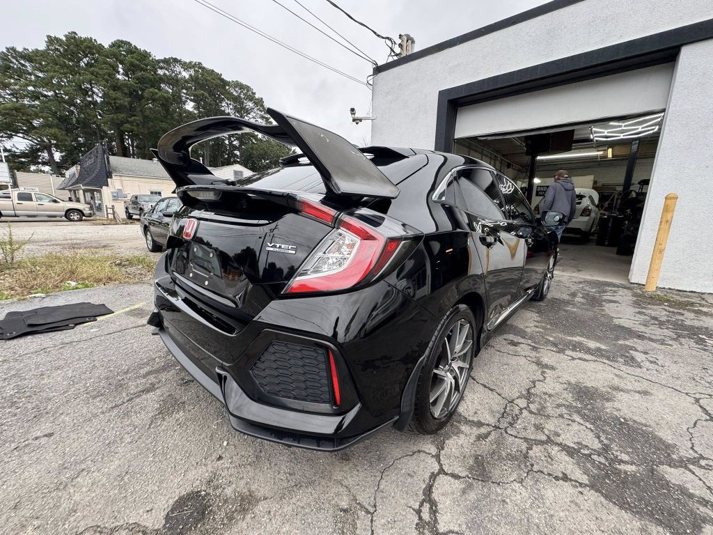 2017 Honda Civic Image 4