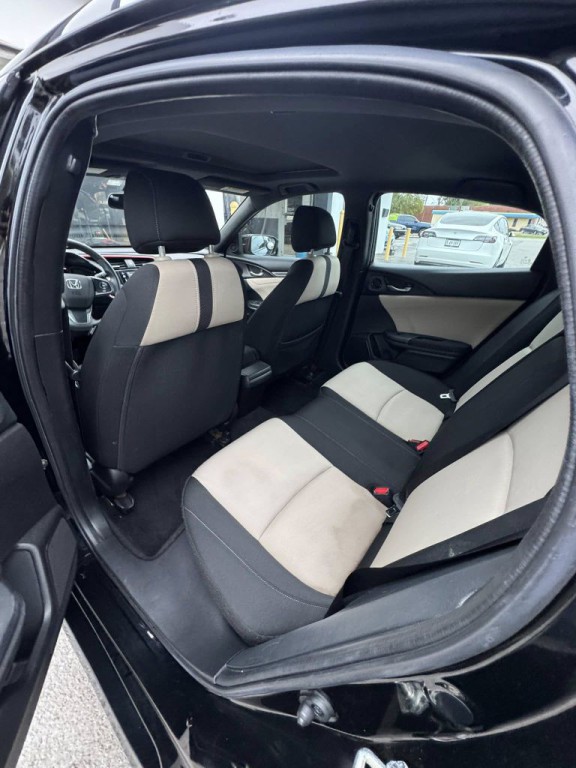 2017 Honda Civic Image 8