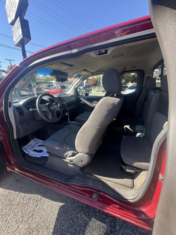 2006 Nissan Frontier Image 8