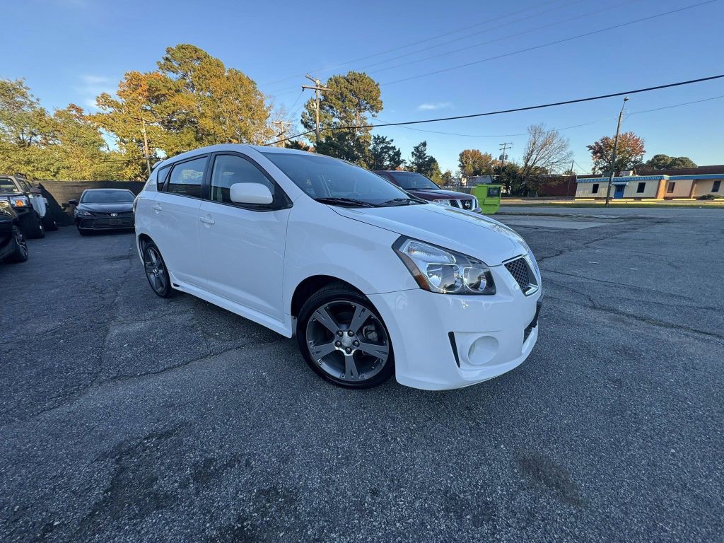 2009 Pontiac Vibe Image 1