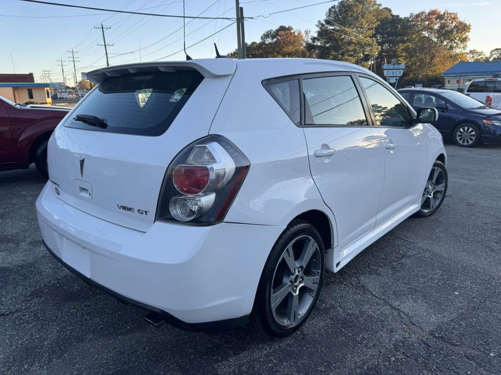 2009 Pontiac Vibe Image 6