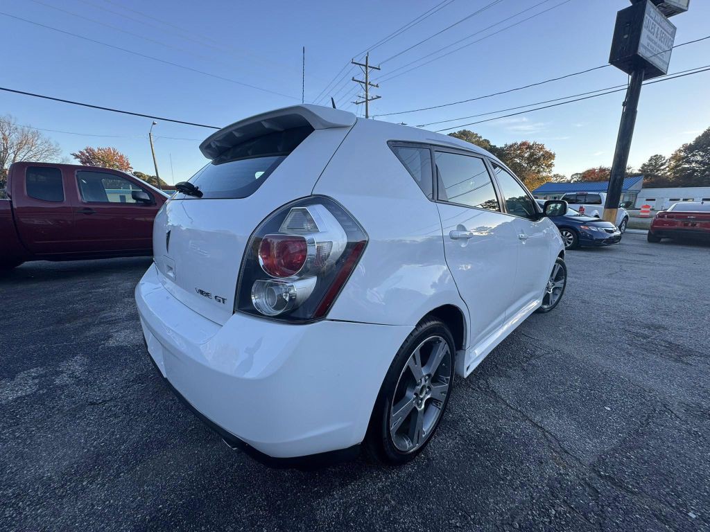 2009 Pontiac Vibe Image 8