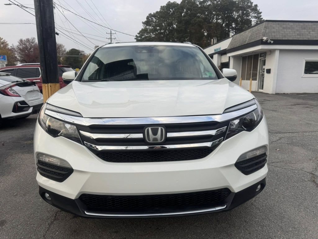 2017 Honda Pilot Image 3