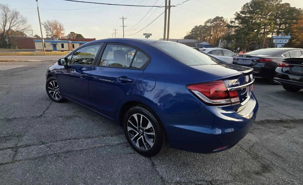 2015 Honda Civic Image 6