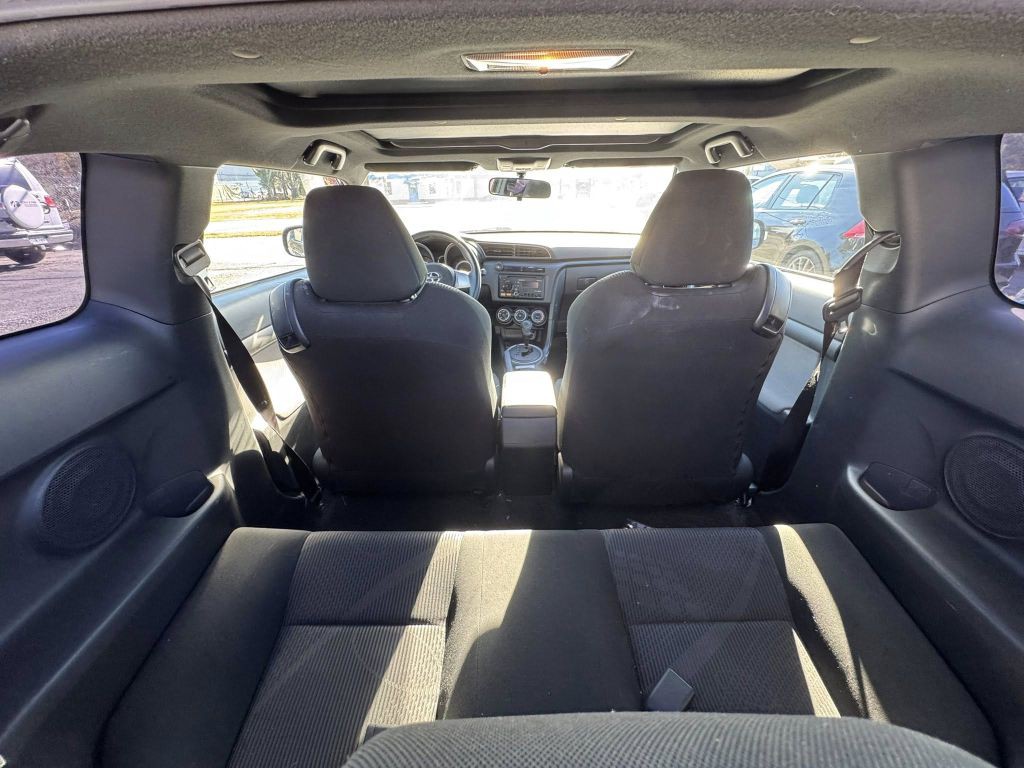 2012 Scion tC Image 9