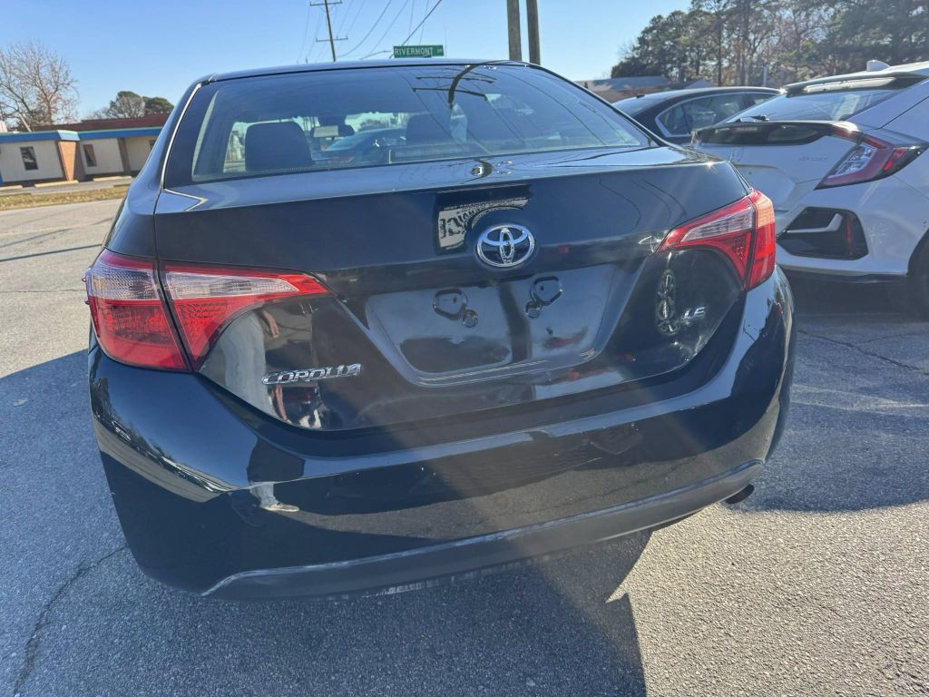2018 Toyota Corolla Image 6