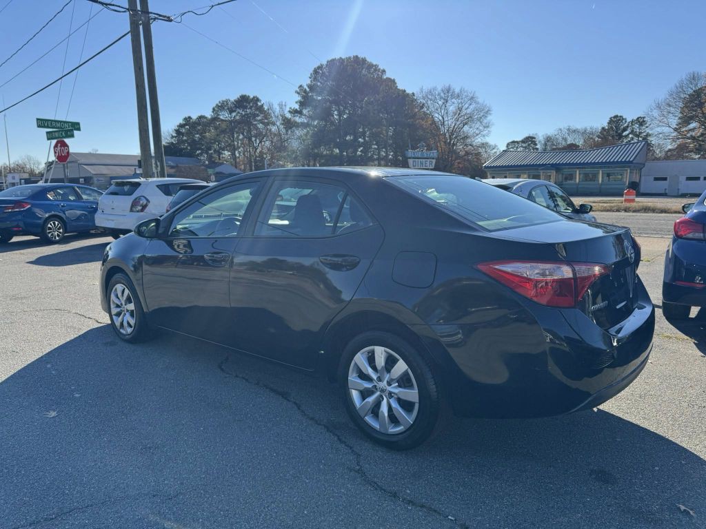 2018 Toyota Corolla Image 7