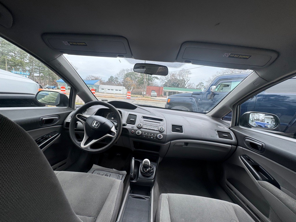 2010 Honda Civic Image 10