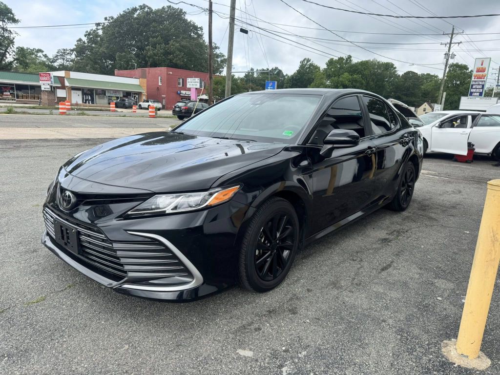 2024 Toyota Camry Image 1