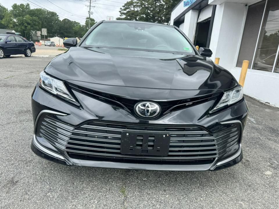 2024 Toyota Camry Image 2