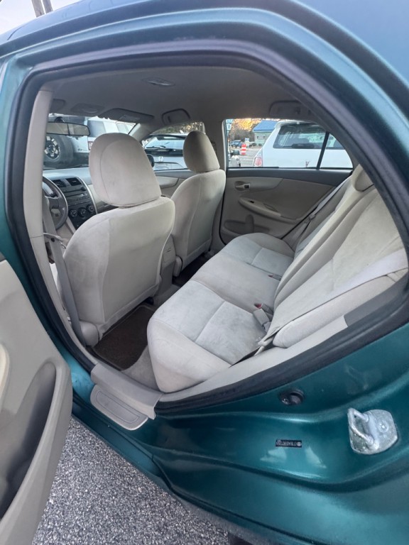 2009 Toyota Corolla Image 10