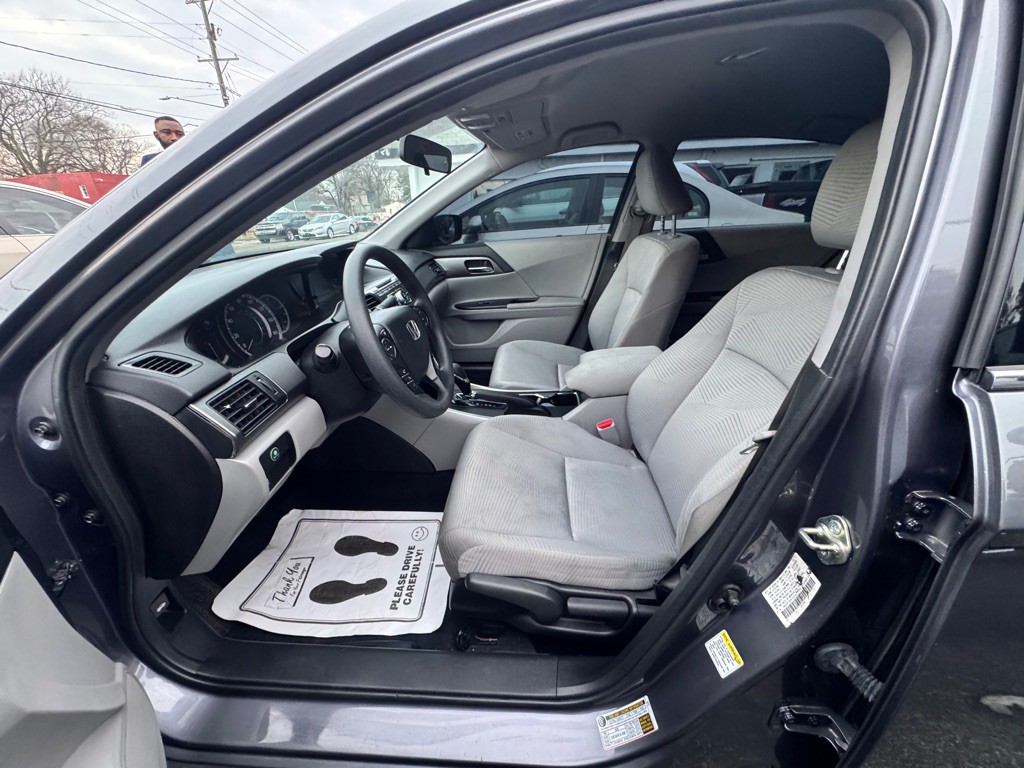 2015 Honda Accord Image 8