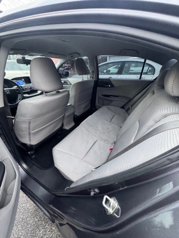 2015 Honda Accord Image 12