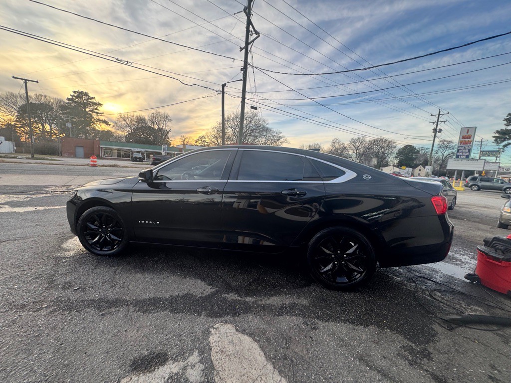 2018 Chevrolet Impala Image 3