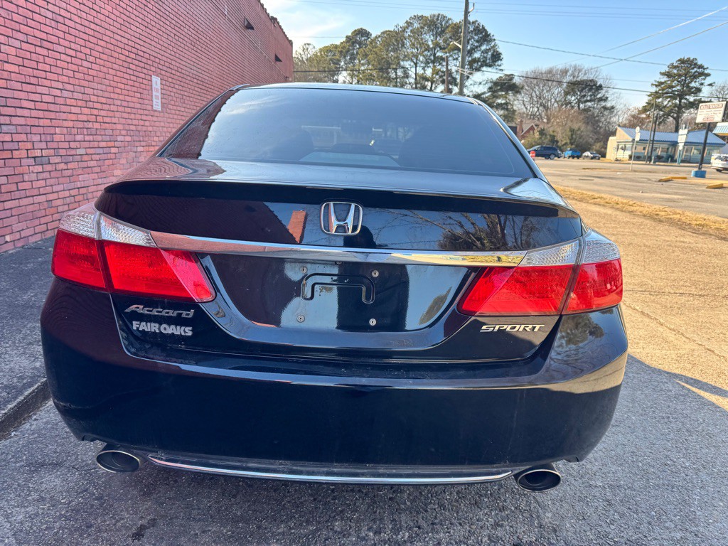 2015 Honda Accord Image 3