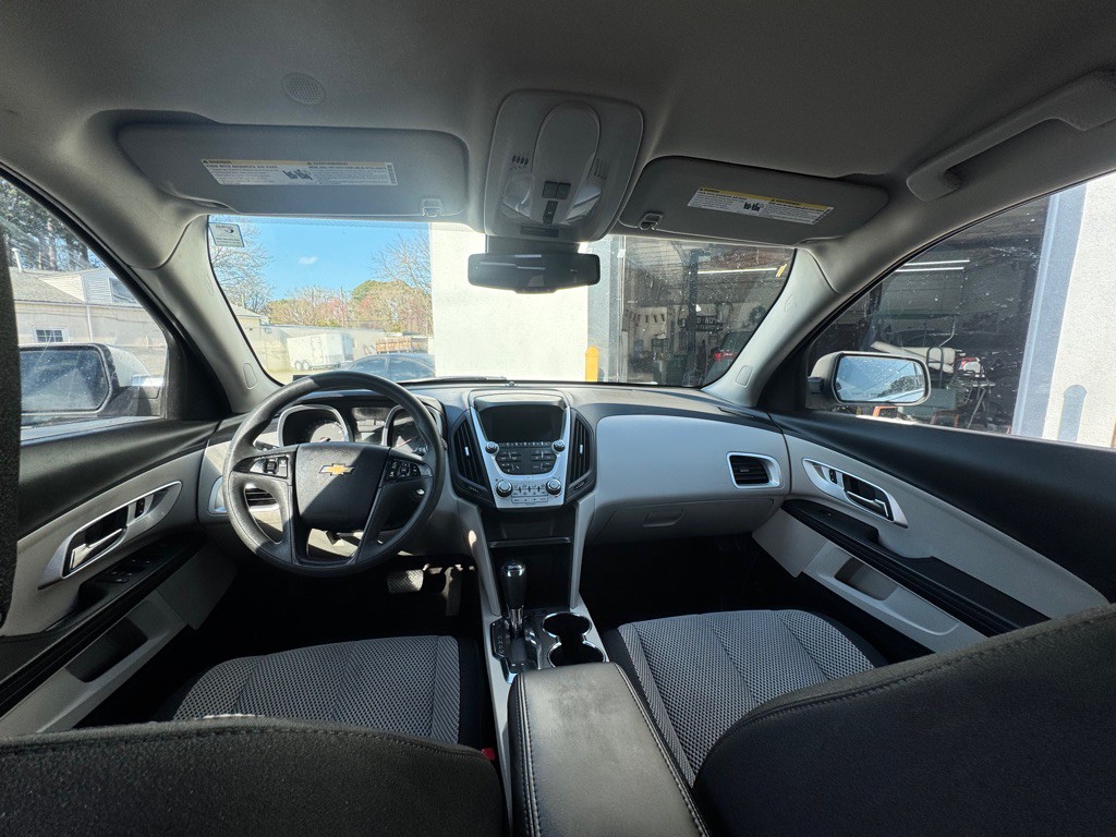 2016 Chevrolet Equinox Image 8