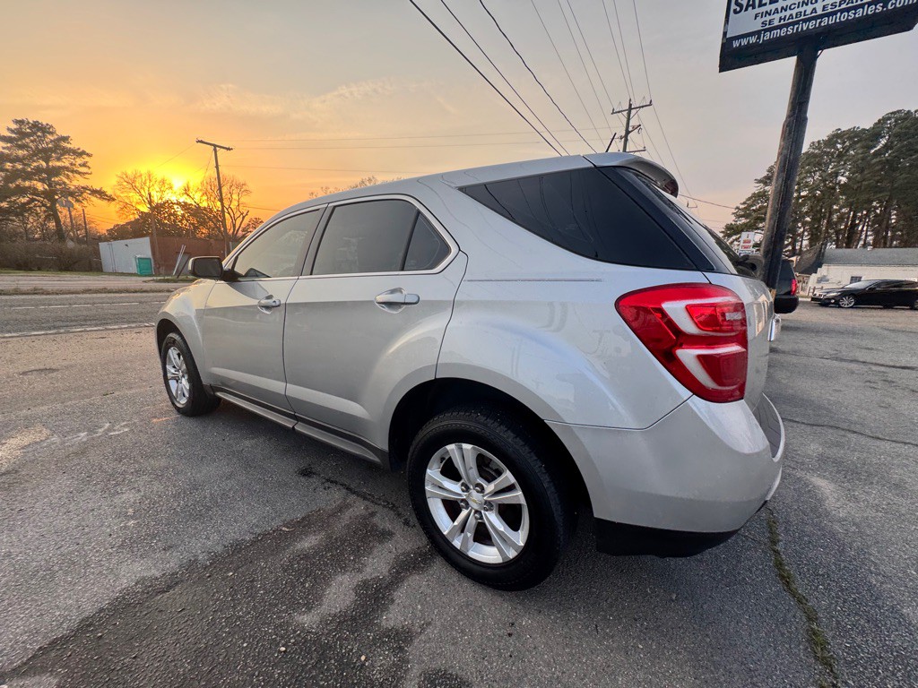 2016 Chevrolet Equinox Image 17