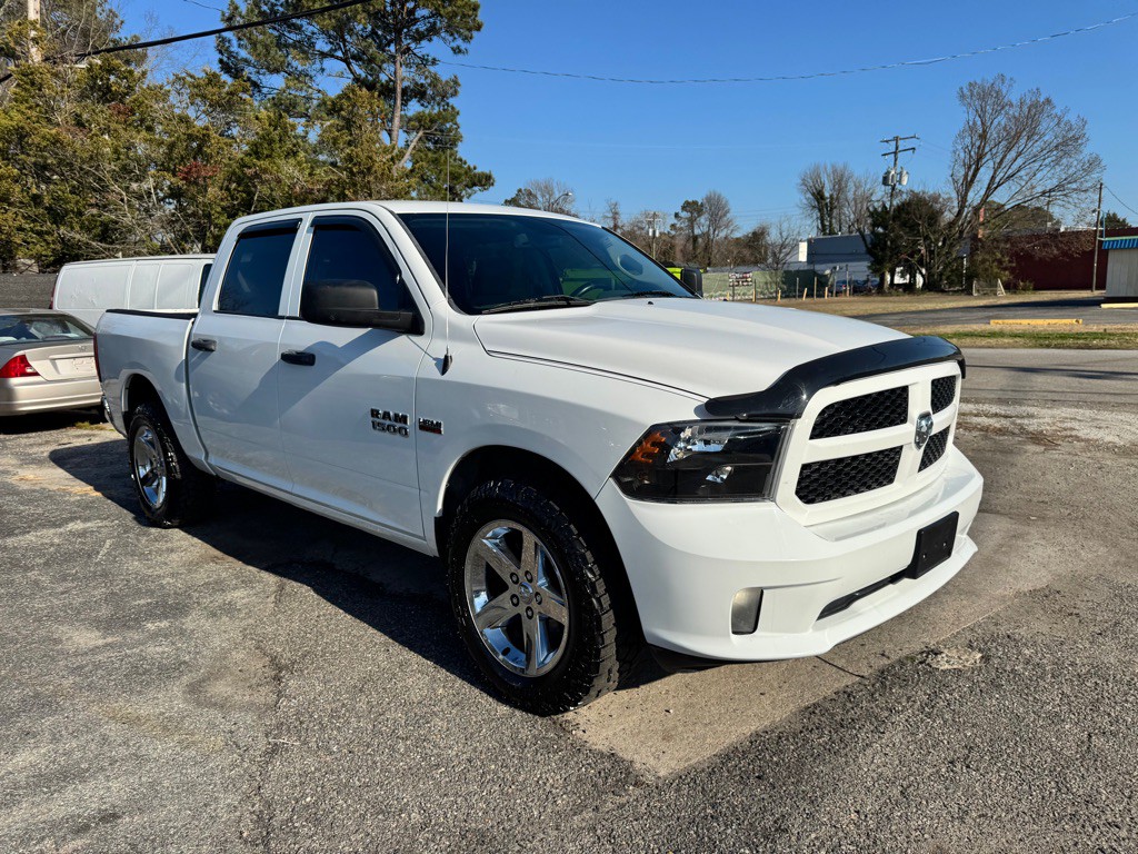 2016 RAM 1500 Image 2
