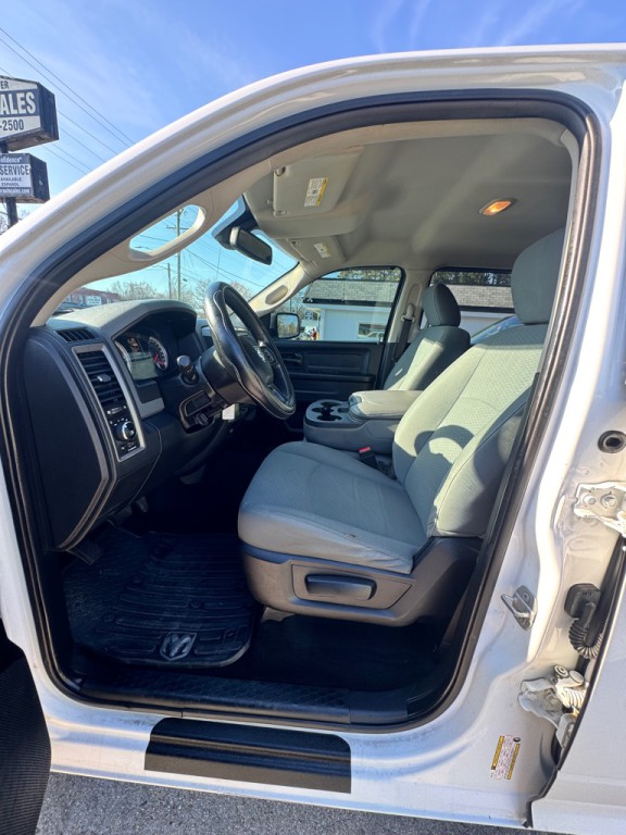 2016 RAM 1500 Image 13