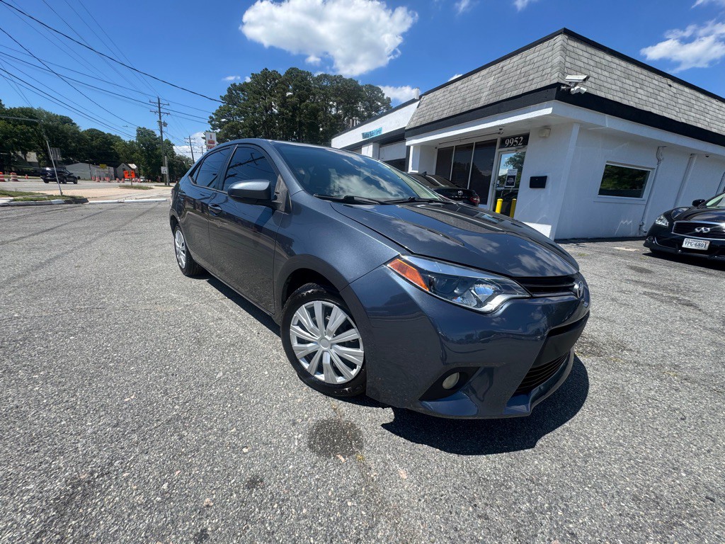 2016 Toyota Corolla Image 1