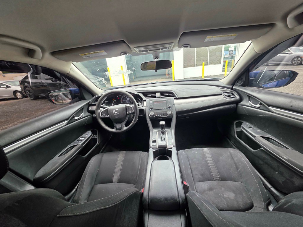 2016 Honda Civic Image 8