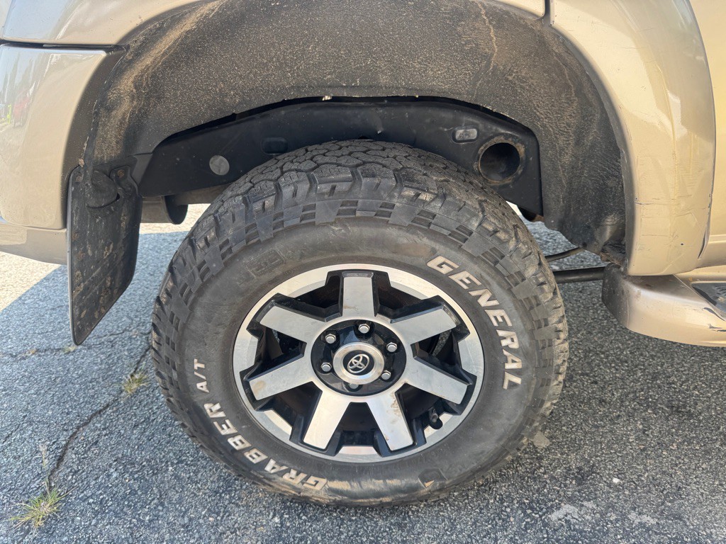 2006 Toyota Sequoia Image 9