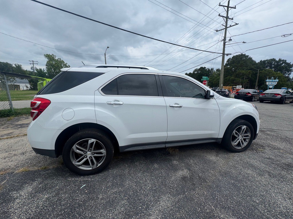 2017 Chevrolet Equinox Image 8