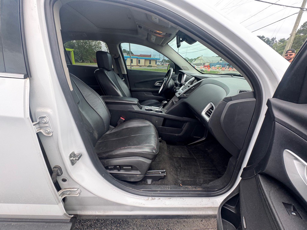 2017 Chevrolet Equinox Image 11