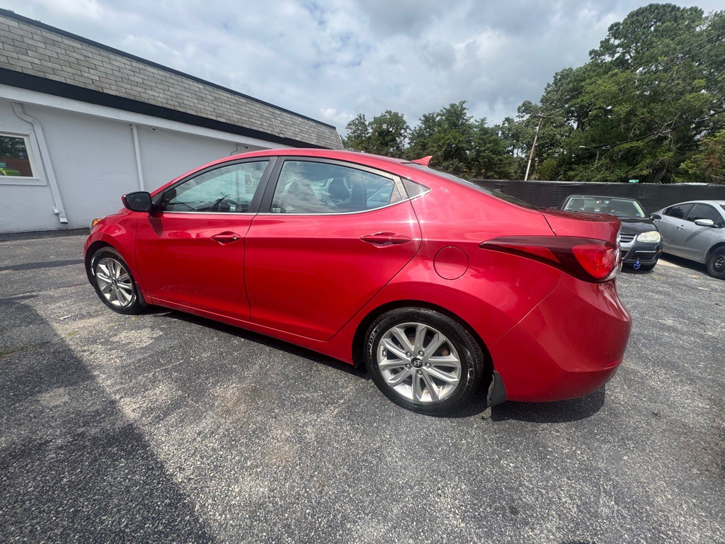 2015 Hyundai Elantra Image 4
