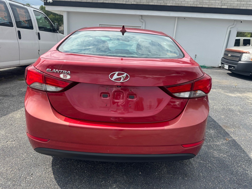 2015 Hyundai Elantra Image 7