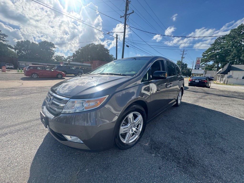 2013 Honda Odyssey Image 1