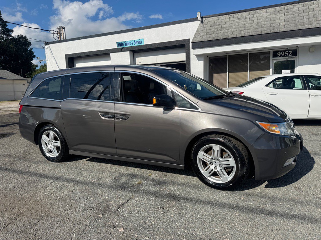 2013 Honda Odyssey Image 4