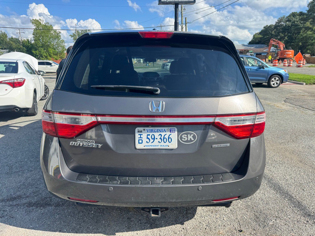 2013 Honda Odyssey Image 6