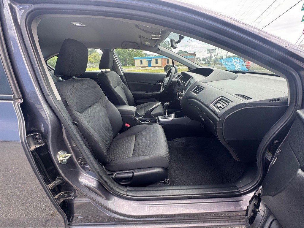 2014 Honda Civic Image 8