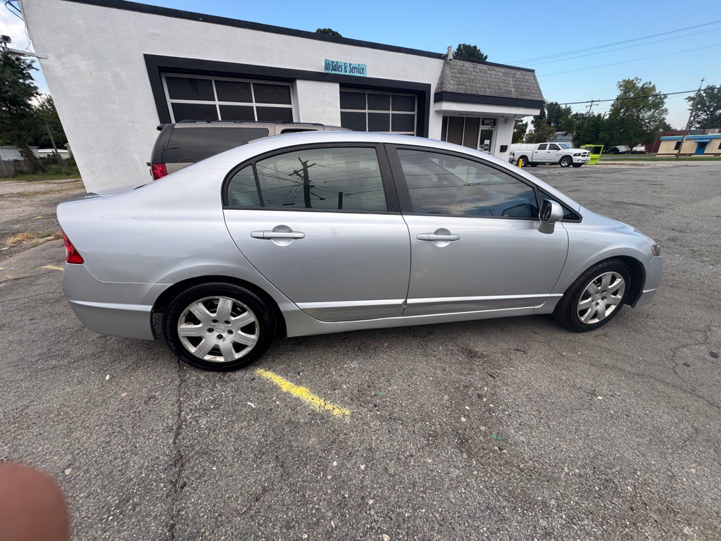 2010 Honda Civic Image 8