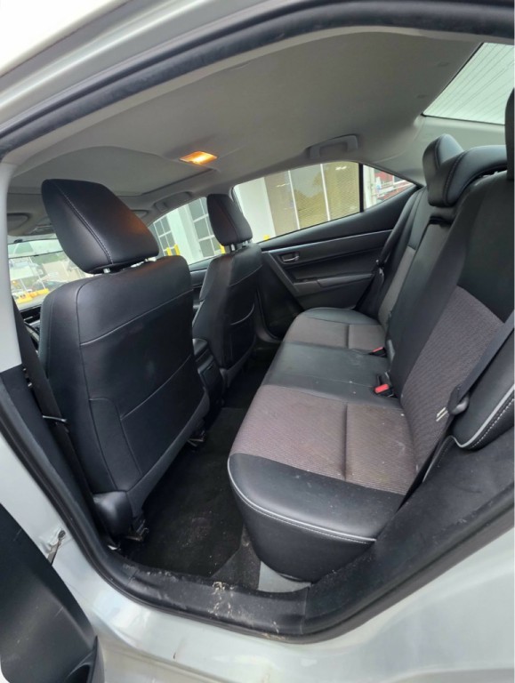 2016 Toyota Corolla Image 13