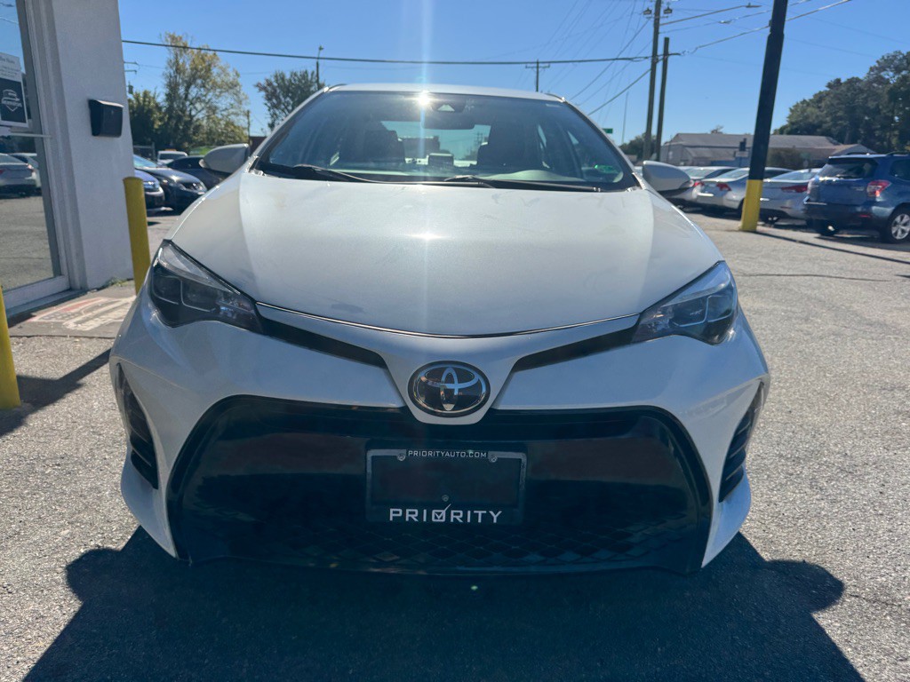 2017 Toyota Corolla Image 5