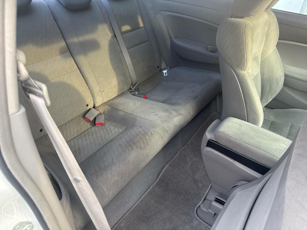 2011 Honda Civic Image 7