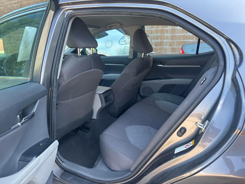 2018 Toyota Camry Image 8