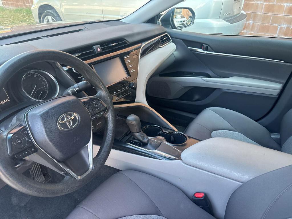 2018 Toyota Camry Image 13