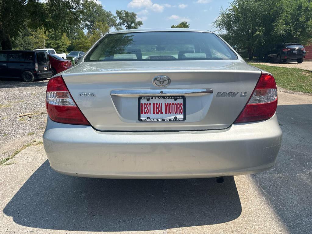 2002 Toyota Camry Image 5